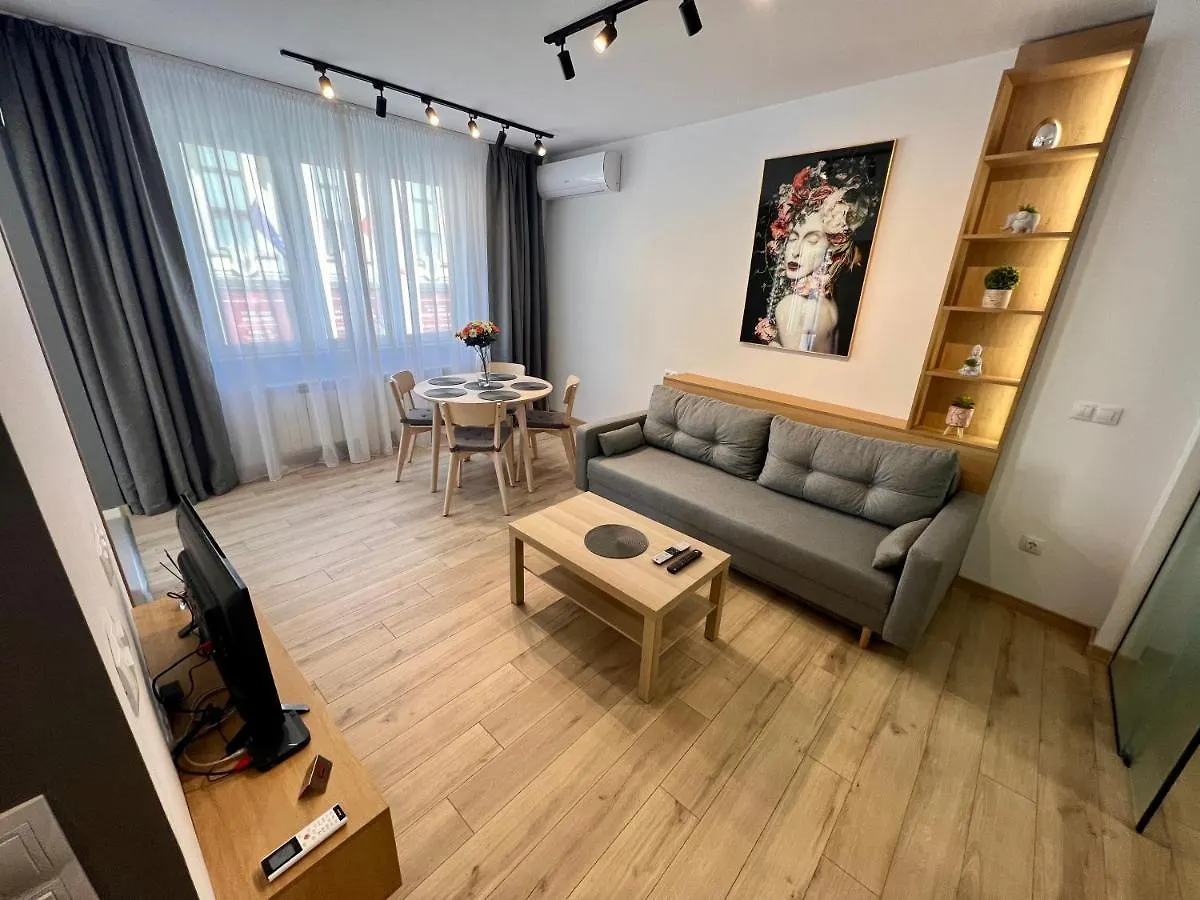 Location ! Sofia Opera View Apartment Next To Alexander Nevsky Cathedral